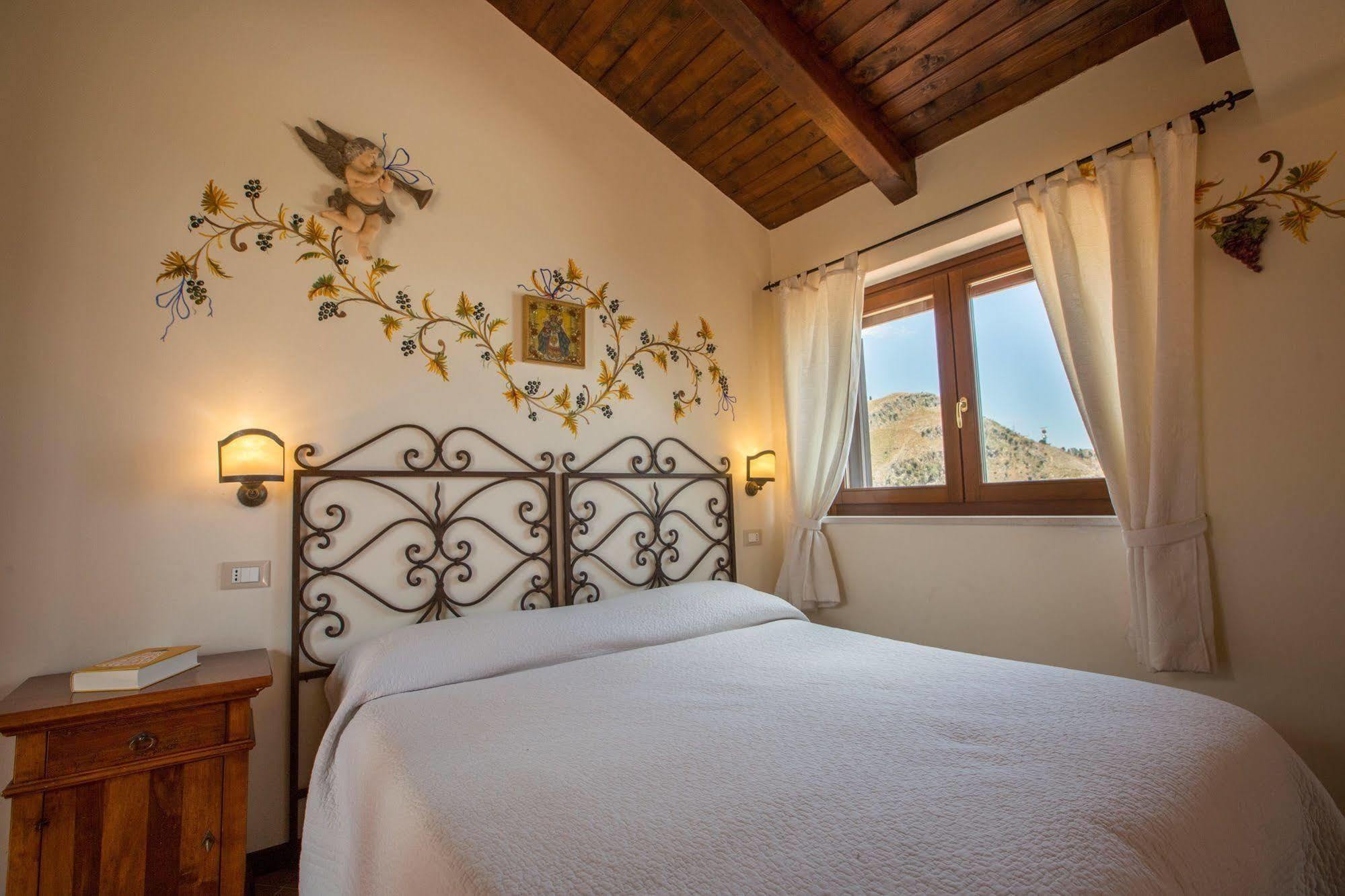 מלון טאורמינה Il Casale Di Caterina מראה חיצוני תמונה